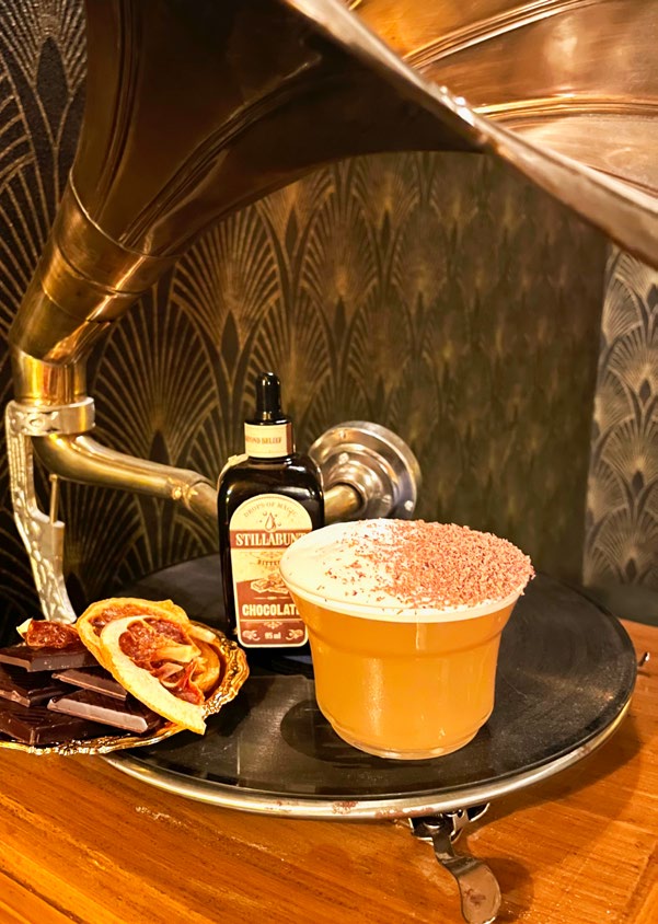 Koktejl Scotchoco se Stillabunt Chocolate Bitter