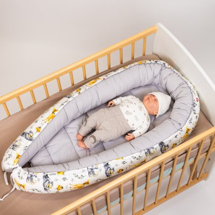 hnizdecko pro miminko tulimese lesni zviratka seda