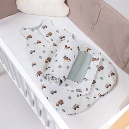 spaci pytel pro miminko tulimese zelene traktory (1)