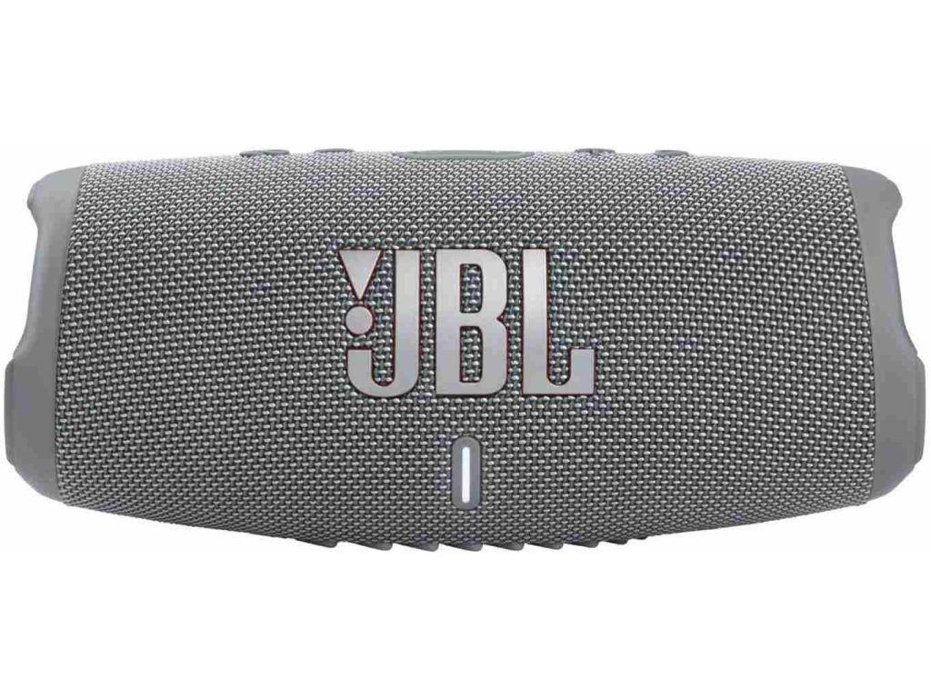 Priamy pohľad na odvážny dizajn JBL Charge 5 Grey s veľkým logom