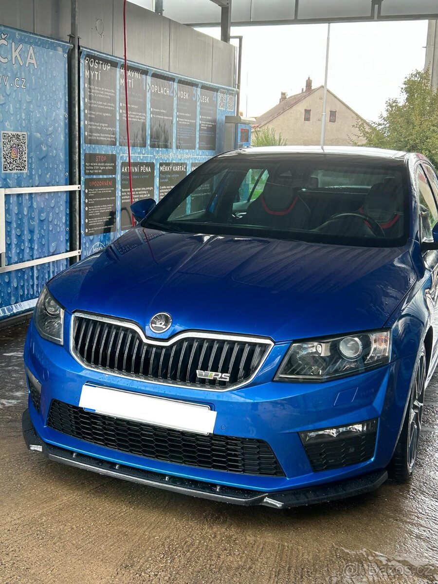 Ako vylepšiť vzhľad Škoda Octavia 3 RS pomocou predného lipa a difúzora