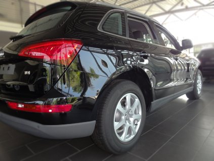 Boční ochranné lišty dveří Audi Q5 2011R