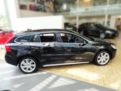 Boční ochranné lišty dveří Volvo V60 11R