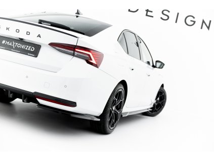 maxton design sk oc 4f sl rsd1g skoda mk4 facelift 2024 octavia 1