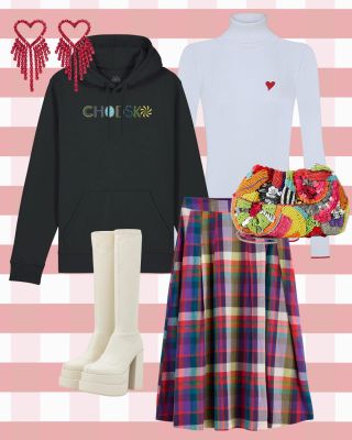 Každý večer před usnutím hraju sama se sebou hru. Zavřu oči a místo počítání oveček k sobě skládám kousky ze své šatny,...