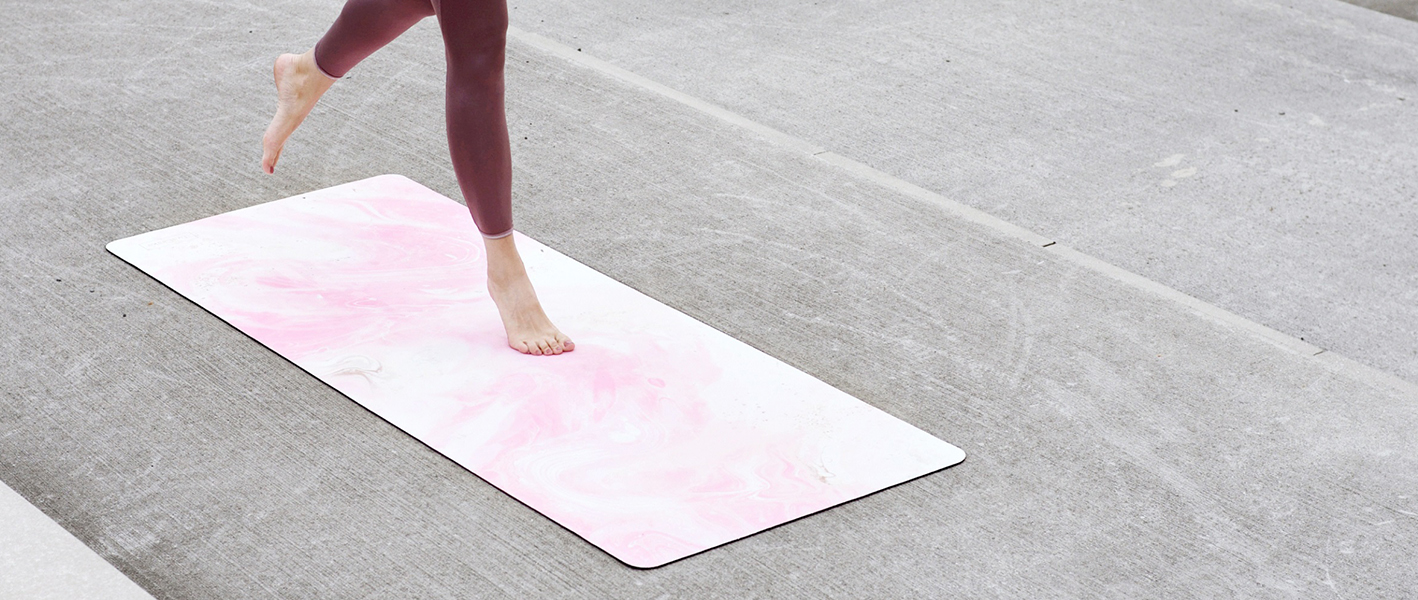 kaučuková podložka na jogu zamilovanost