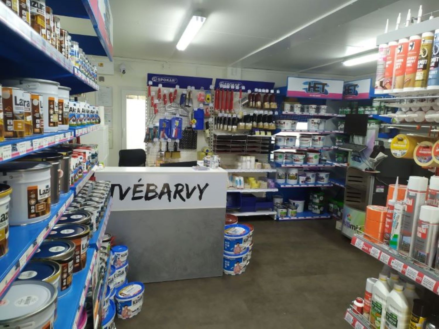 Tvebarvy prodejna