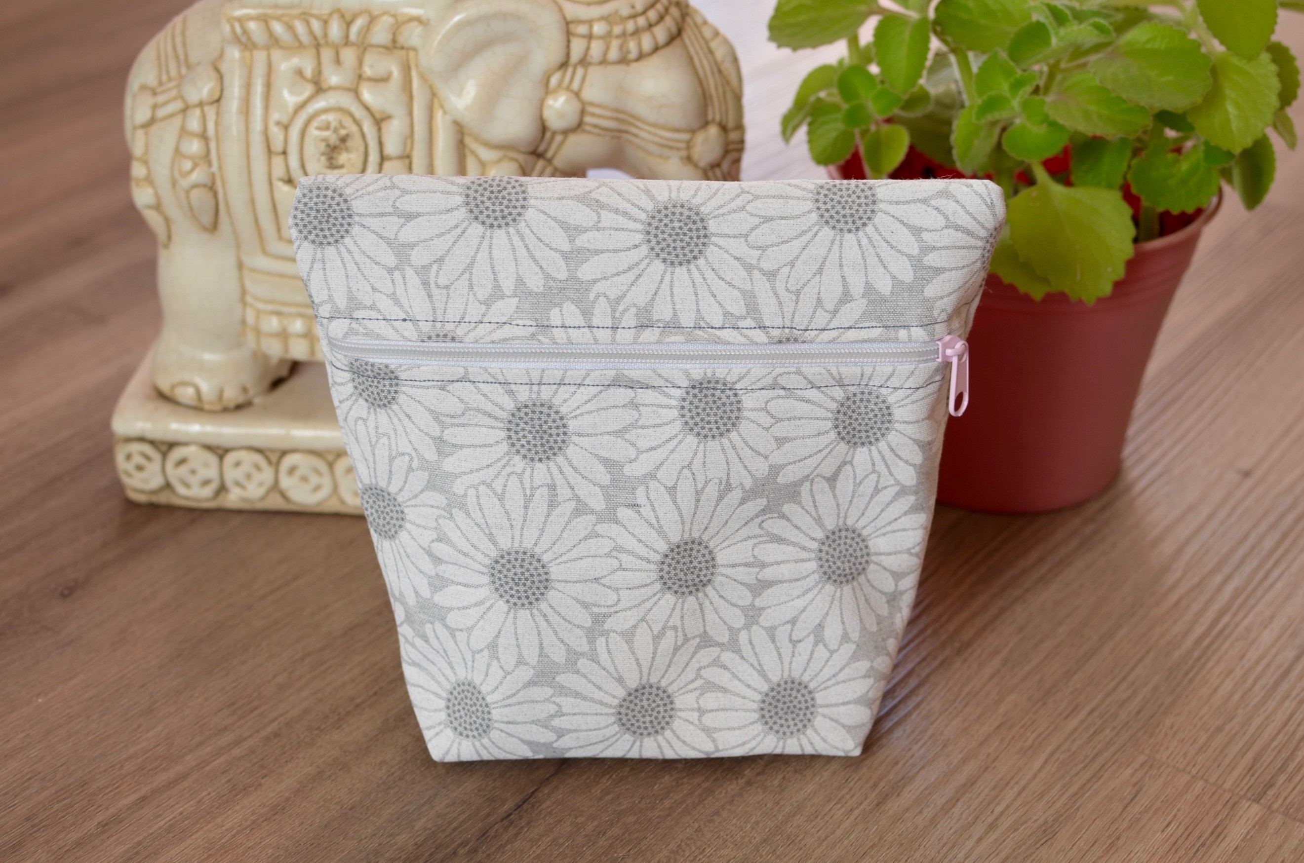 jak-usit-kosmetickou-tasticku11