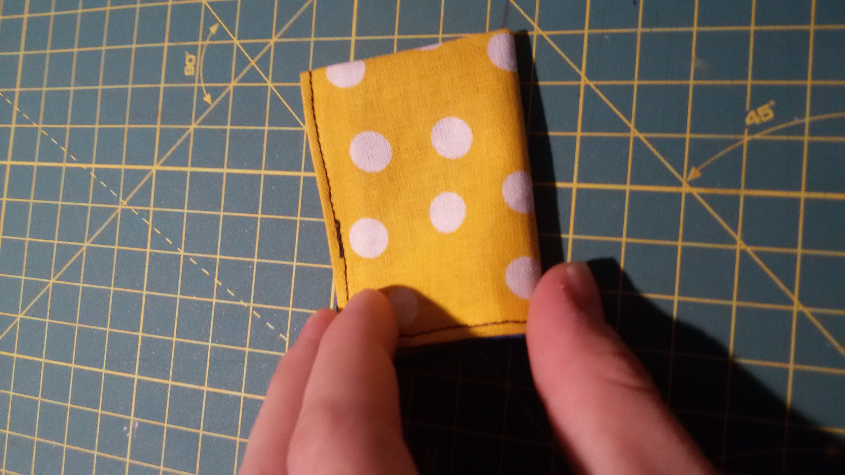 Origami-latkovy-motyl-ze-zbytku10