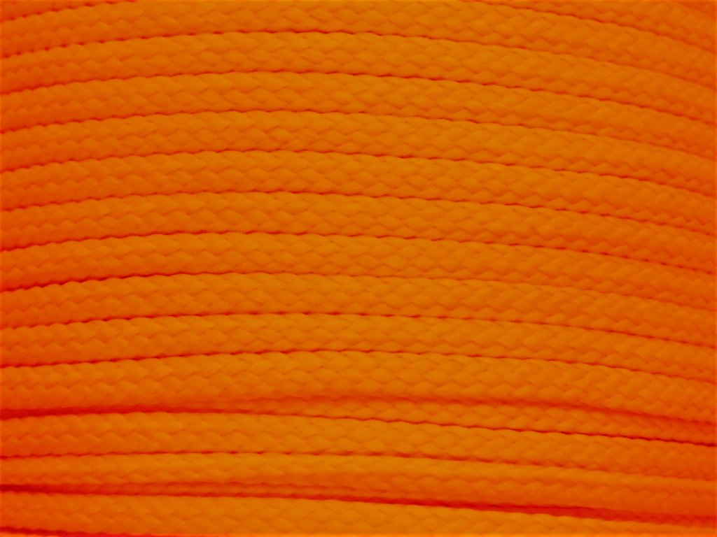Loopy Pomerančová