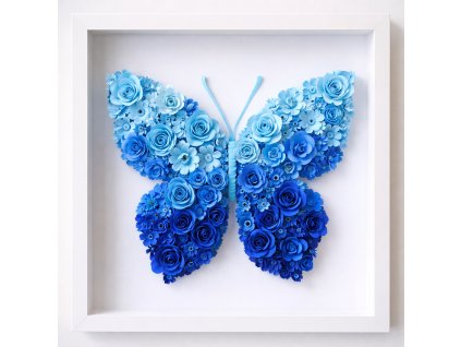 modry motyl z kvetu