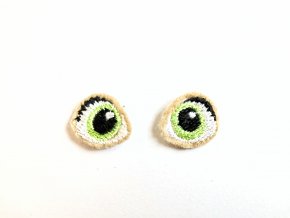Vyšívané oči na panenku 1,5 cm světle zelené