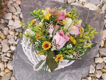 Věneček s růžemi