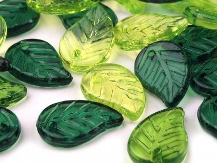 Plastové korálky lístečky mix 9x14 mm (Balení 50 g, Varianta zelená mix)