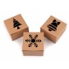 Vánoční papírová krabička s průhledem stromeček, vločka, zvonek