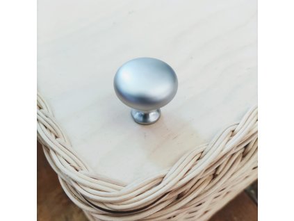 Kovový úchyt okrúhly, matný