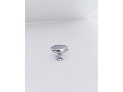 Kovový oválny úchyt lesklý