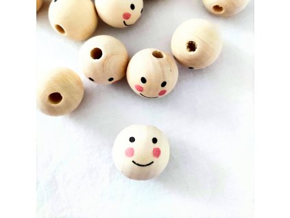 DREVENÉ KORÁLKY S TVÁROU 25mm