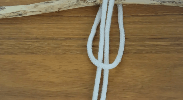 Macramé - lodní a plochý uzel