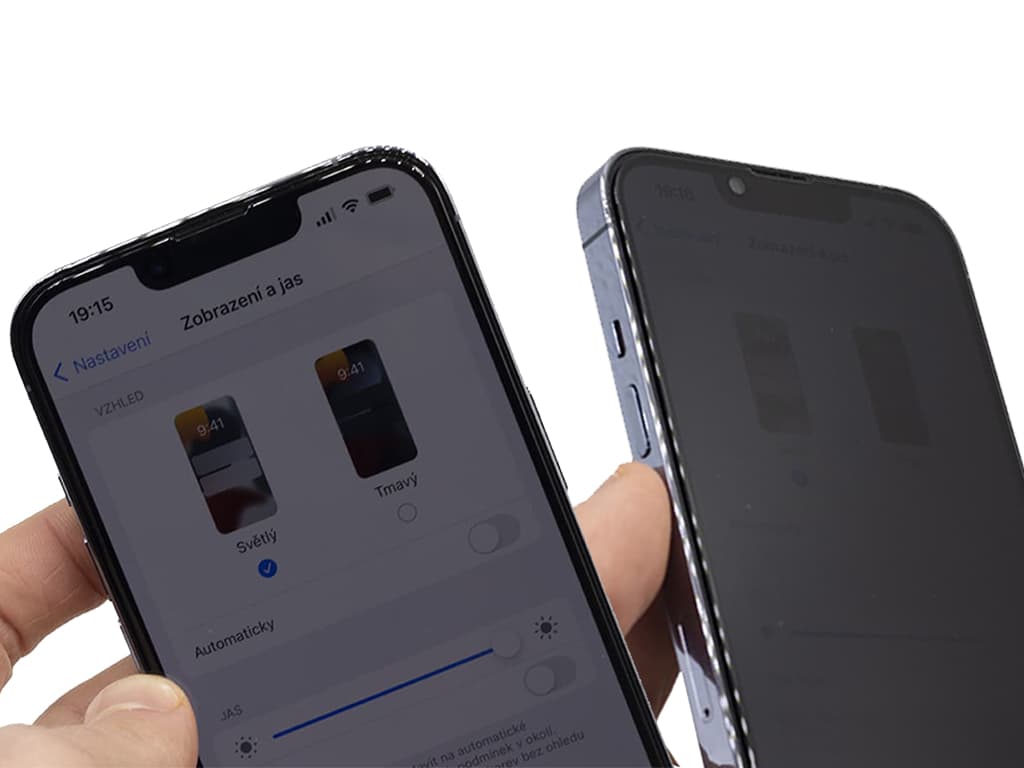 SKLADEM: Soukromé 3D tvrzené sklo na iPhone 13 (Pro, Max i Mini)