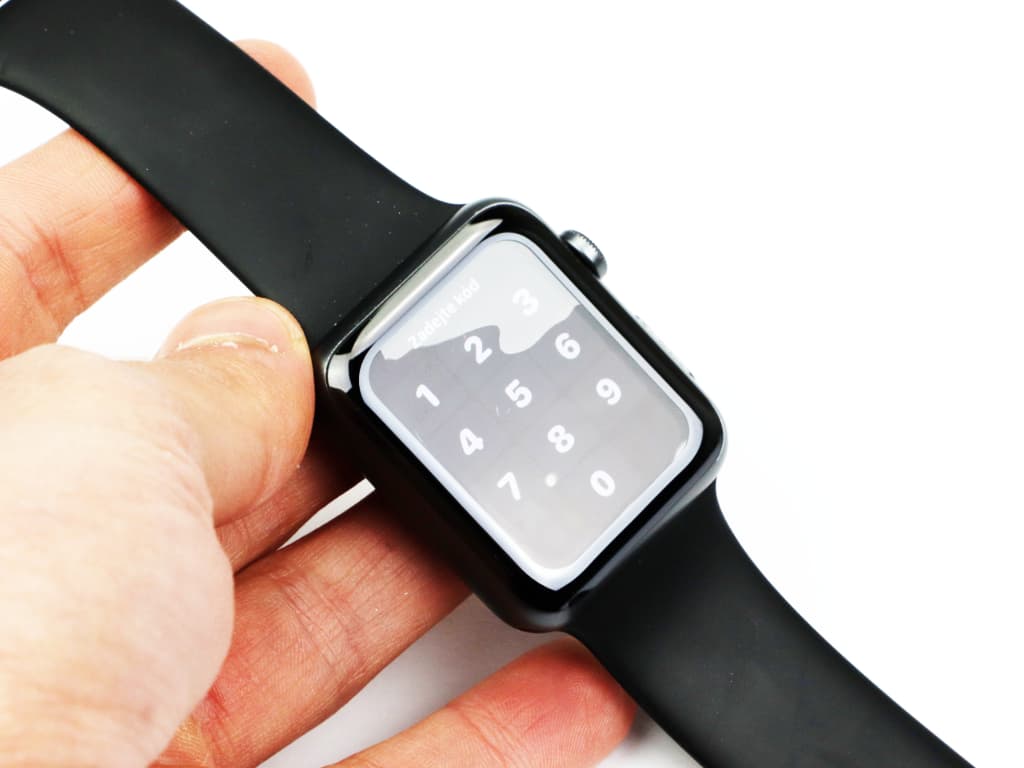 Jak nalepit 3D Tvrzené sklo na Apple Watch?