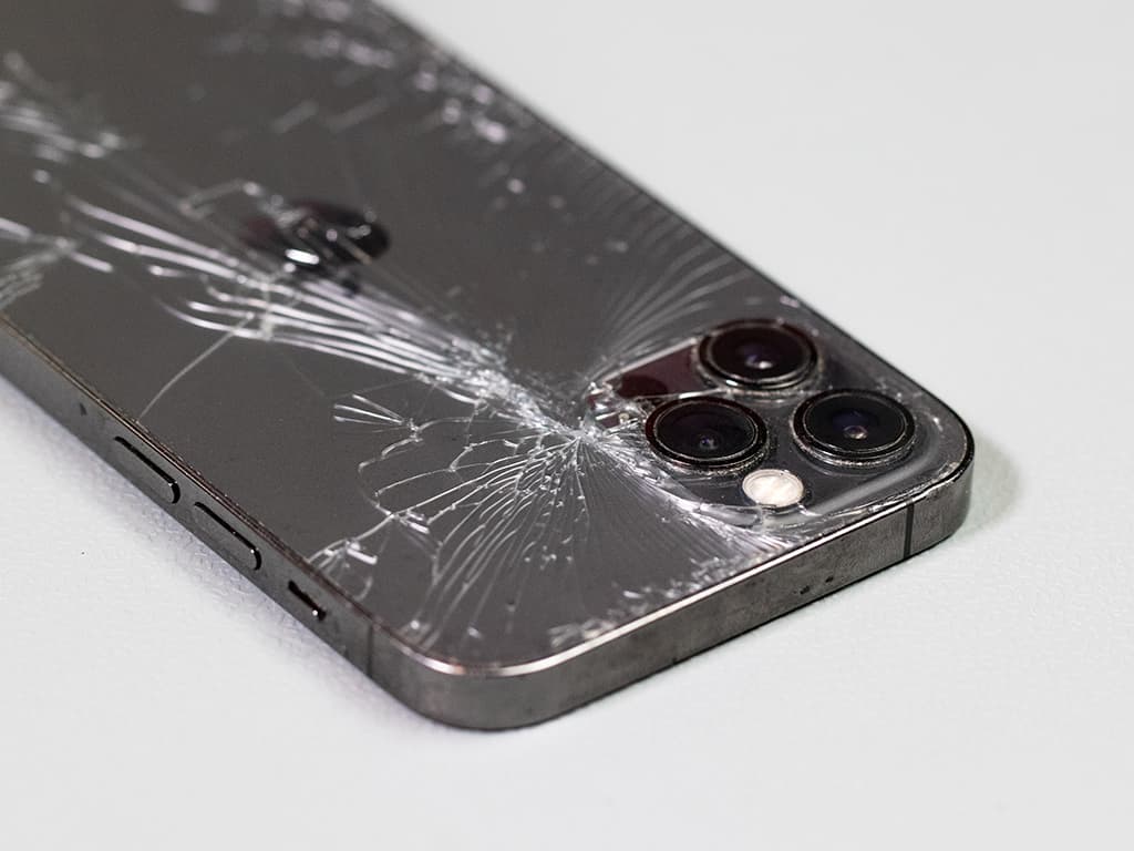 Jak správně pečovat o svůj iPhone: Tipy pro dlouhou životnost a optimální výkon