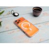 Průhledný kryt s MagSafe na iPhone 17 Pro Max lifestyle 3
