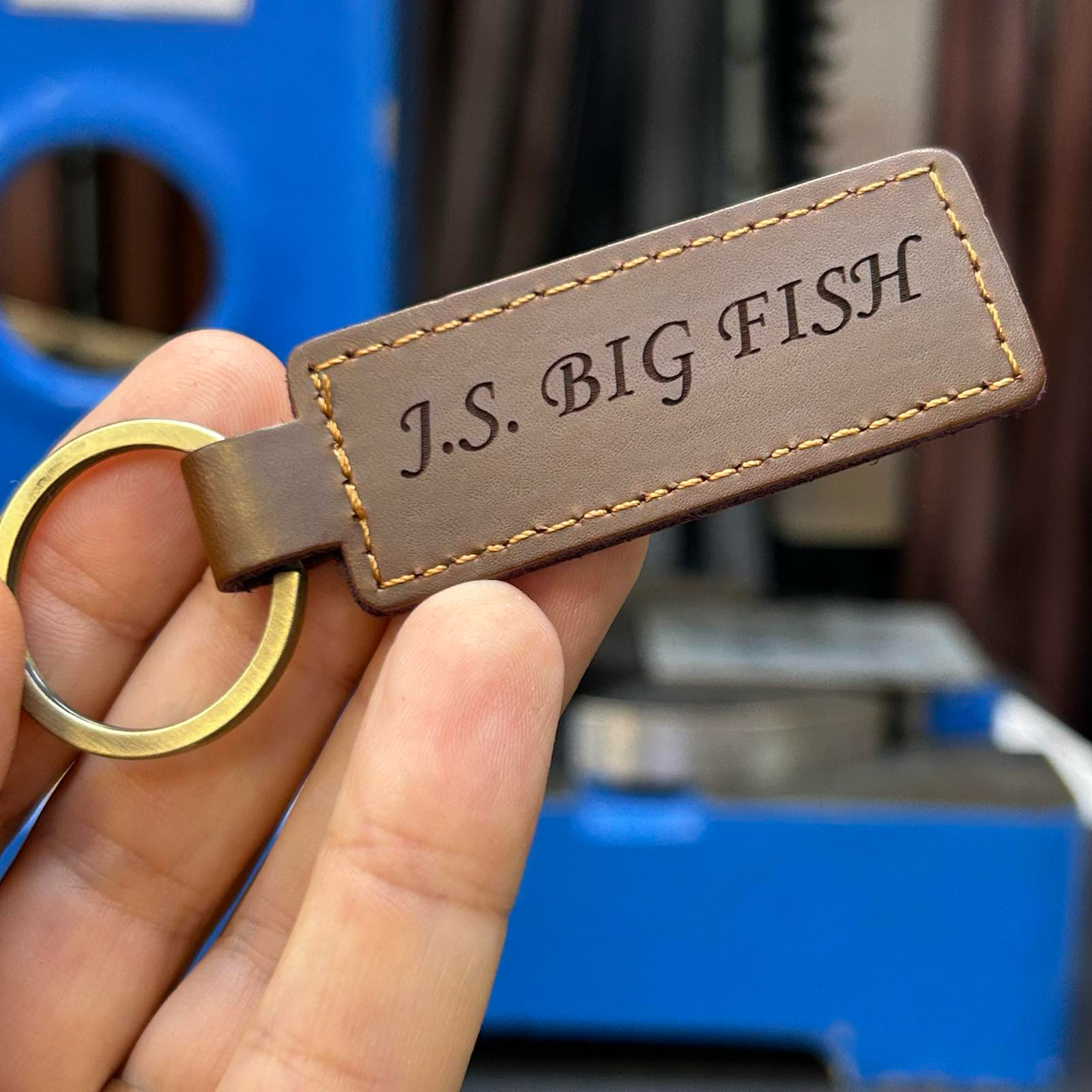 Kožená klíčenka s vlastním věnováním