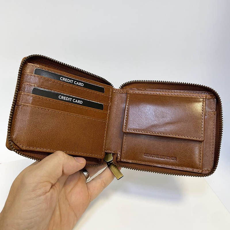 Pánská kožená peněženka ZIPPER ROYAL Leather hnědá s celým zipem a monogramem | Pravá kůže, bezpečné zavírání