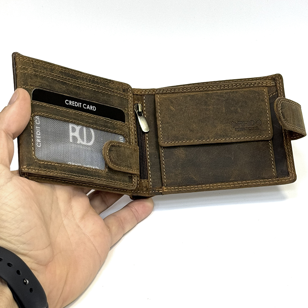 Luxusní kožená peněženka s personalizací