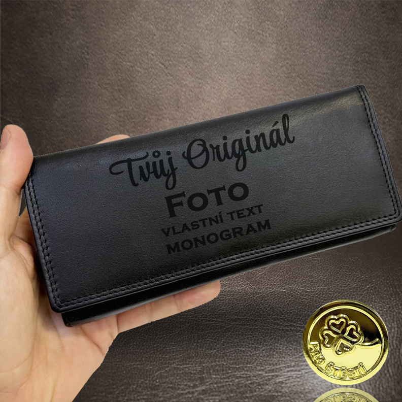 Černá dámská peněženka s vlastním monogramem