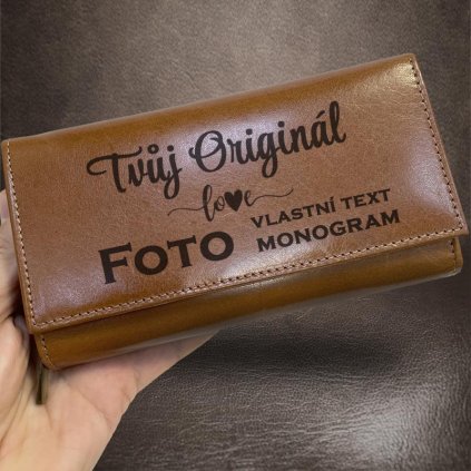 Dámská hnědá kožená peněženka ROYAL LEATHER RFID s monogramem, vlastním textem nebo fotkou