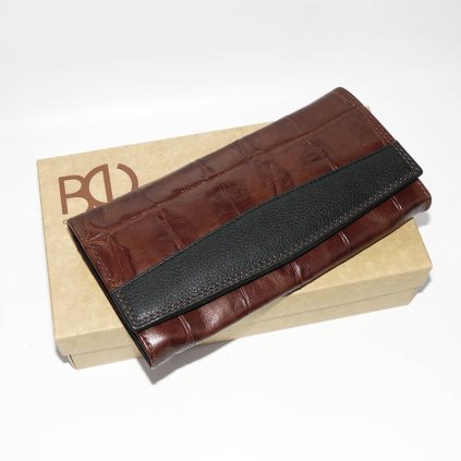Dámská hnědá kožená peněženka COMBO LEATHER s monogramem a vlastním textem