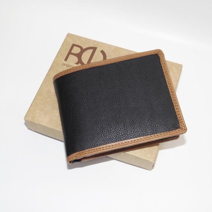 Pánská kožená peněženka COMBO BEORIGINAL Leather s monogramem (ražba)