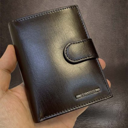 Pánská hnědá kožená peněženka Bellugio Leather RFID s monogramem (ražba)
