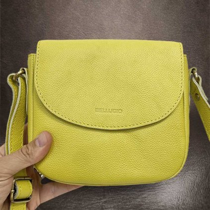Dámská žlutá kožená kabelka BELLUGIO Leather | velikost XS extra malá