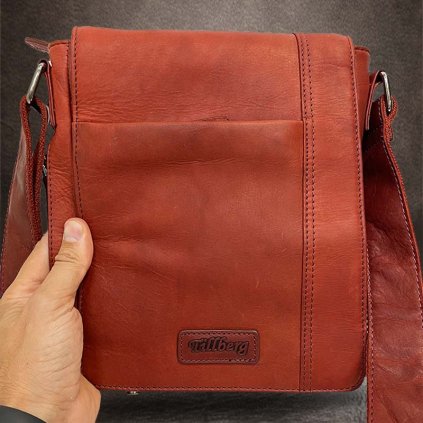 Exkluzivní prémiová červená TILLBERG Leather kožená crossbody messenger taška přes rameno | velikost L velká