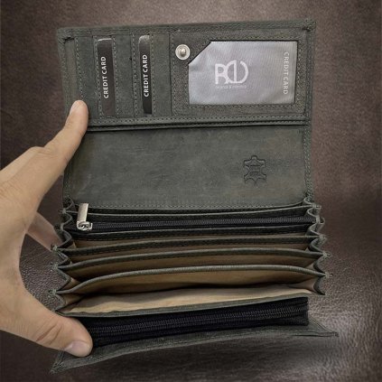 Robustní černá kožená kasírka peněženka EXCLUSIVE Leather s monogramem (ražba)