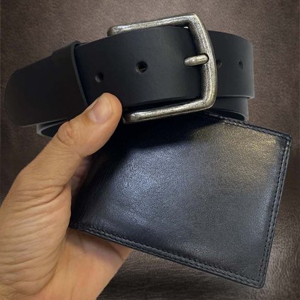 Pánský kožený set černý EXCLUSIVE RFID ROYAL Leather kožená peněženka a kožený pásek s monogramem (ražba)