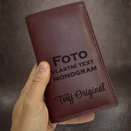 Vínový kožený obal, pouzdro, peněženka TILLBERG LEATHER s monogramem, vlastním textem nebo fotkou