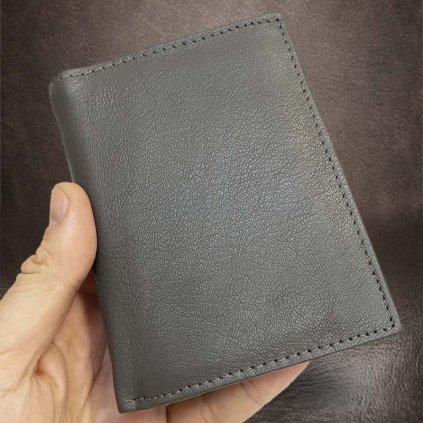 Pánská šedá SOFT kožená peněženka RFID BEORIGINAL Leather s monogramem (ražba)