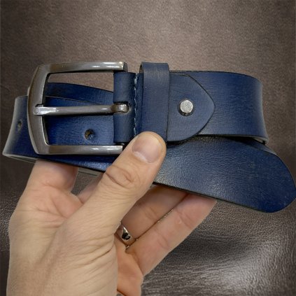 Luxusní modrý kožený pásek BEORIGINAL s monogramem (lze zkrátit)  + prémiové dárkové balení BE ORIGINAL