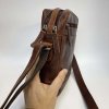 Pánská hnědá kožená crossbody messenger taška přes rameno | velikost M středně velká