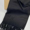 Luxusní pašmínová šála černá s vlastním monogramem