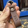 Kožená klíčenka BEORIGINAL Leather s vlastním textem  Možnost gravírování z obou stran