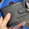 Pánská černá kožená peněženka RFID BEORIGINAL Leather s monogramem (ražba)  + Akce - zlatá mince Pro štěstí ZDARMA