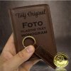 Pánský tmavě hnědý kožený set peněženky a klíčenky s vlastním monogramem, textem, fotkou