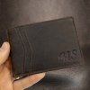 Poctivá hovězina, kožená dolarovka BEORIGINAL Leather s monogramem (ražba)
