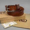 Luxusní koňakově hnědý kožený pásek BEORIGINAL s monogramem (lze zkrátit)