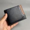 Pánská černá s hnědým lemem kožená peněženka BEORIGINAL Leather RFID s monogramem (ražba)